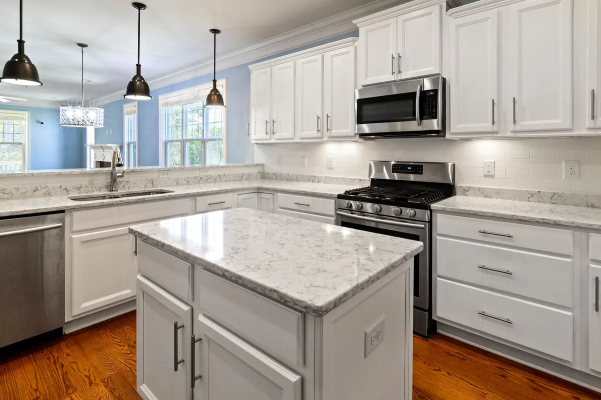 Filth & Squalor Cleanup in Great Neck Estates, NY
